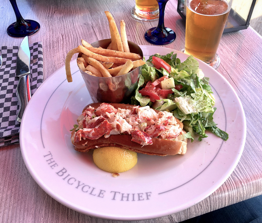 Lobster roll at the Bicycle Thief