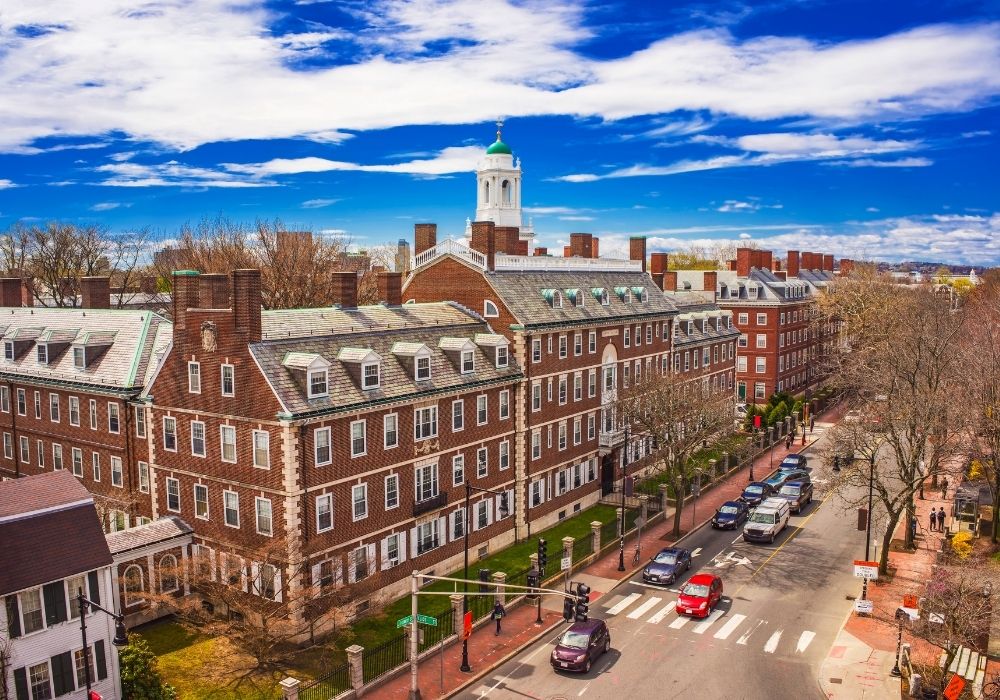 Visiting Harvard is one of the main things to do in Boston