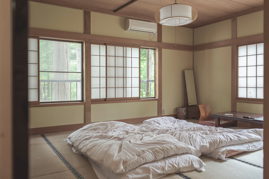 sleeping on the floor in japan