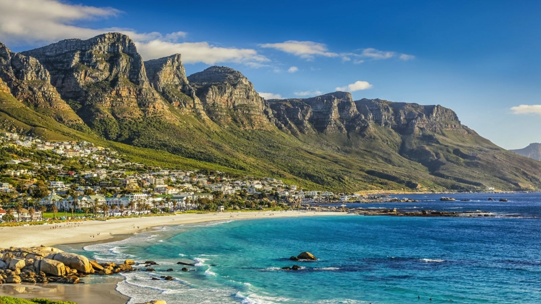 South Africa mountains and the ocean meeting