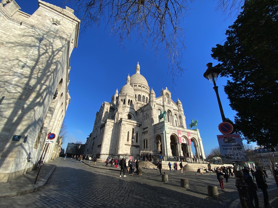 Don't Miss The Sacre Coeur Basilica