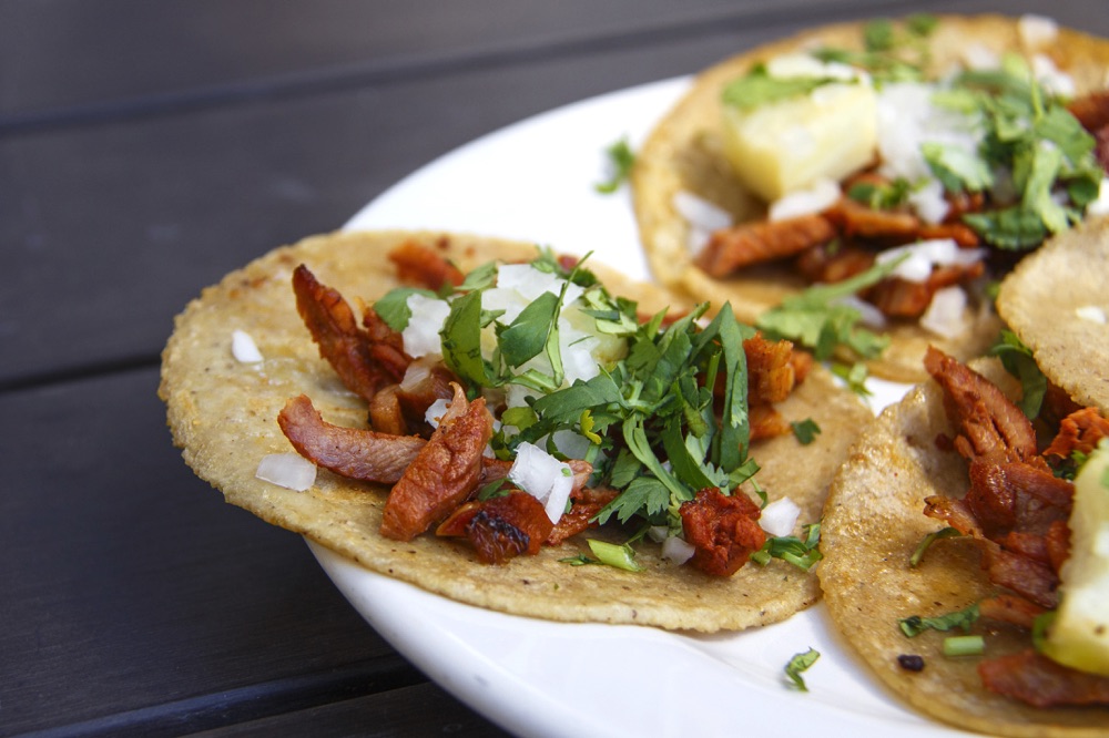 tacos al pastor mexico food