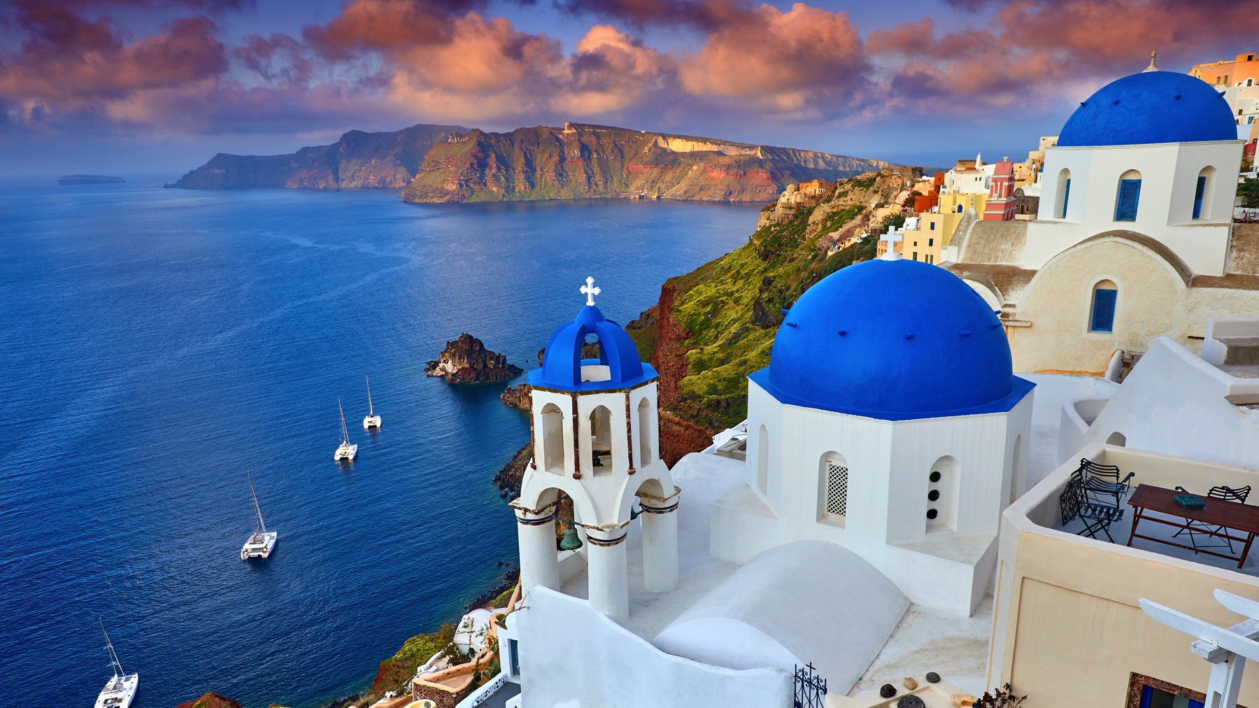 tourist activities in santorini greece