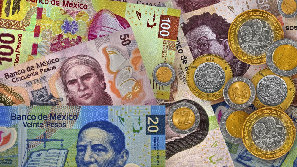 tipping in mexico pesos