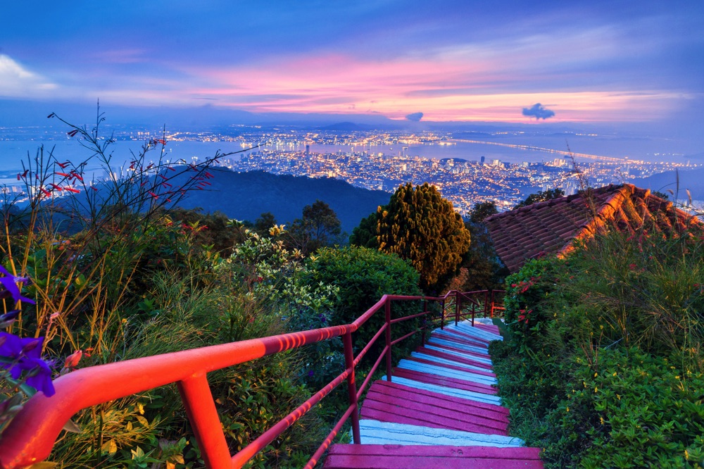 expat in malaysia penang hill