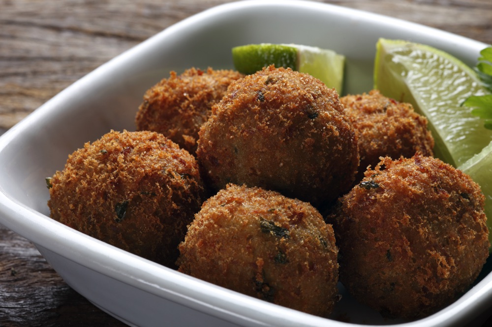 Bolinhos de Bacalhau, one of the Portuguese foods to eat