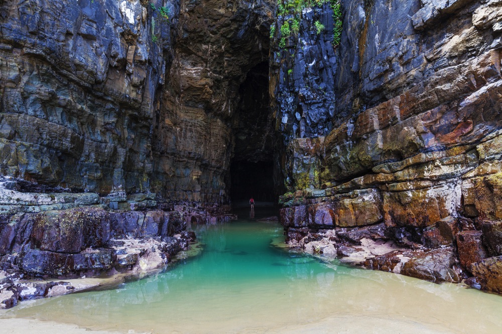 caves in new zealand working on workaway