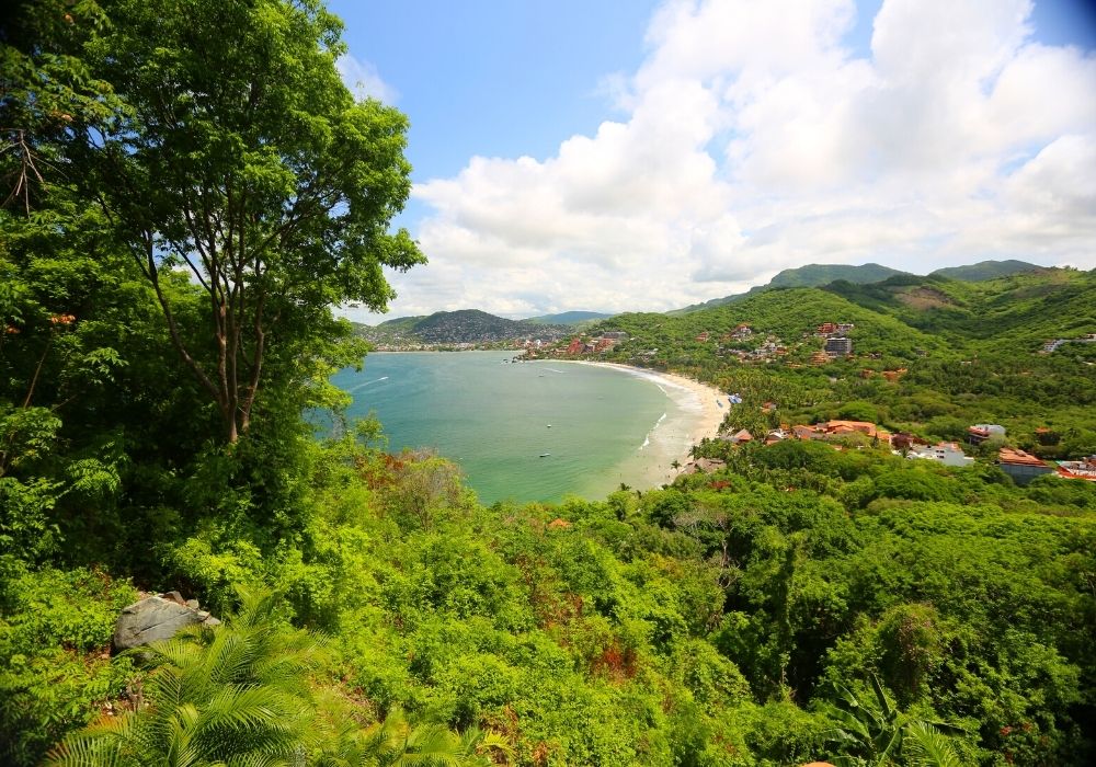 one of the prettiest attractions in Zihuatanejo