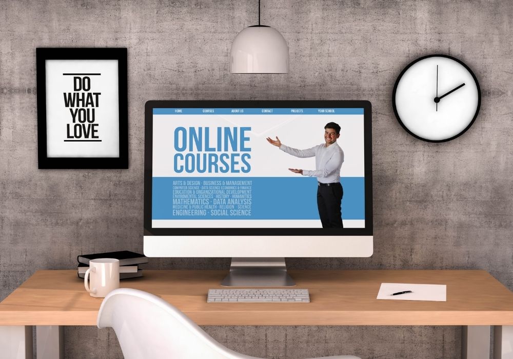 selling courses is a high paying job that makes money online 