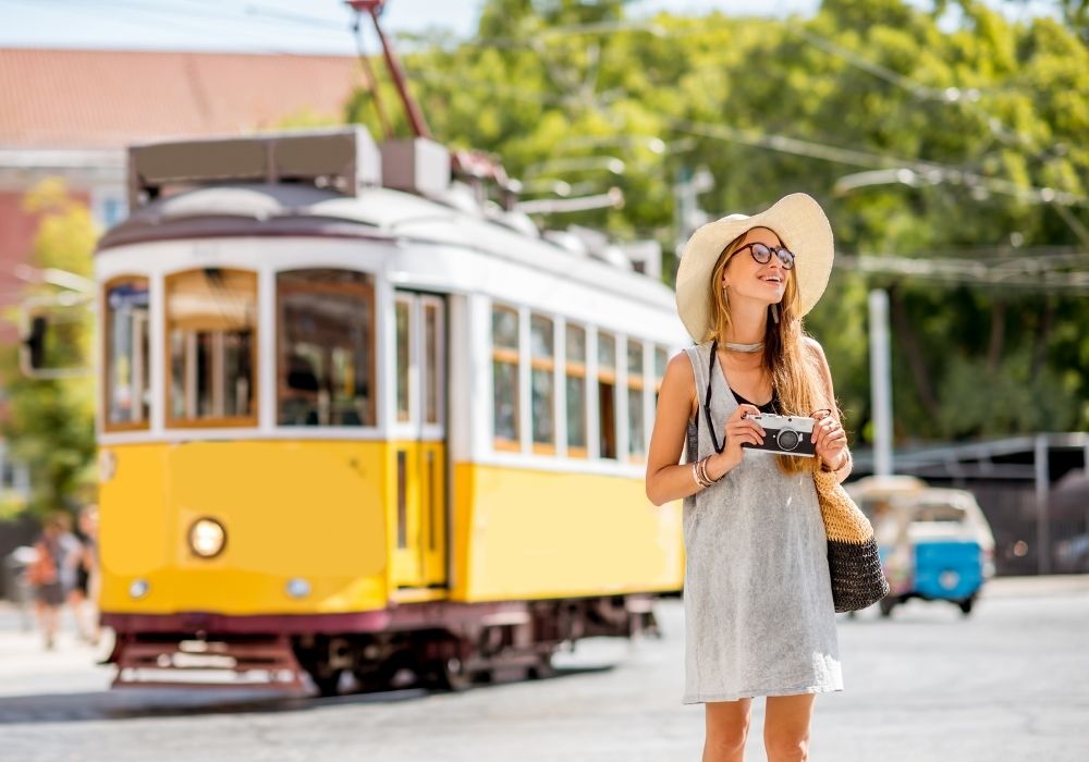 train in lisbon