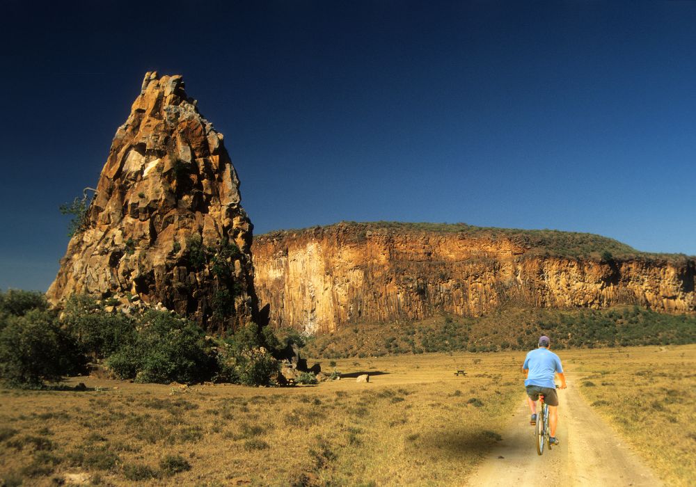 Cycle Hell's Gate National Park in Kenya