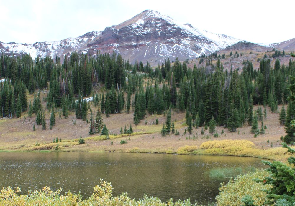 Hyalite Lake and Hyalite Peak in the background.