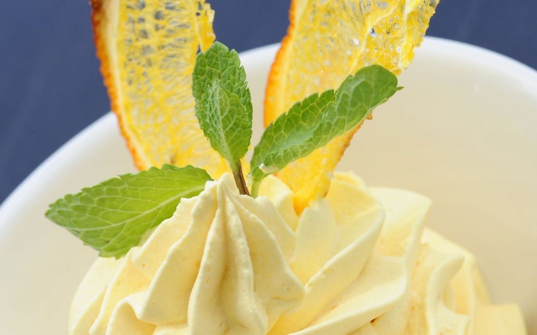 Mint leaves on top of banana mousse gelato