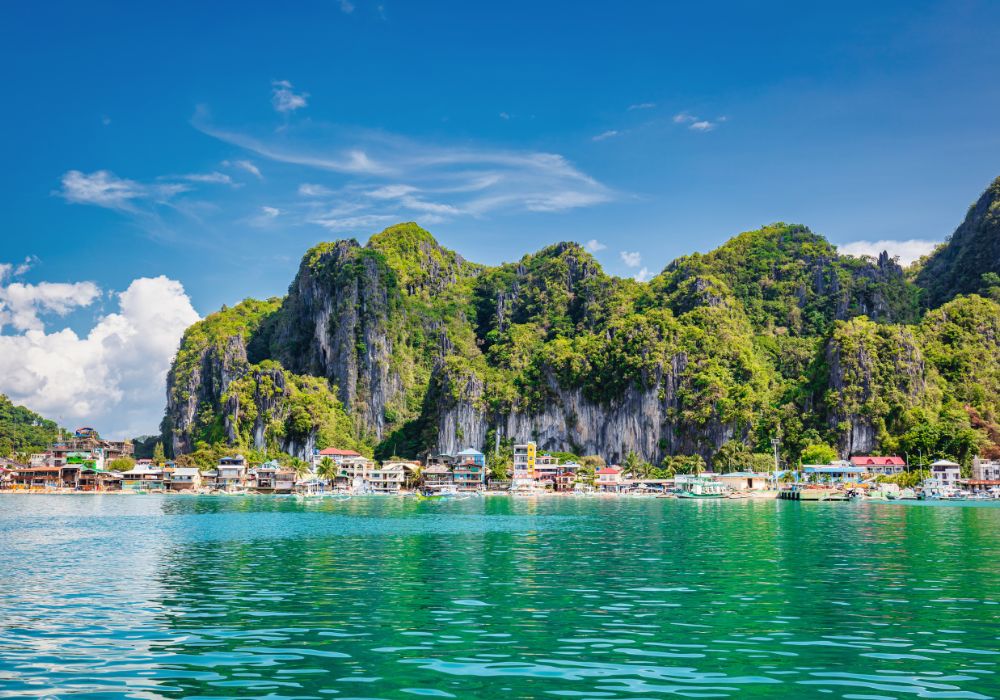 The stunning El Nido harbor waterfront in Palawan, Phillippines.