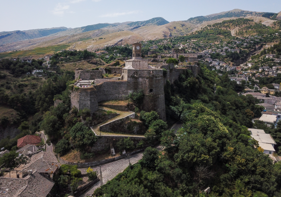 explore the cobbled town of Gjirokastër