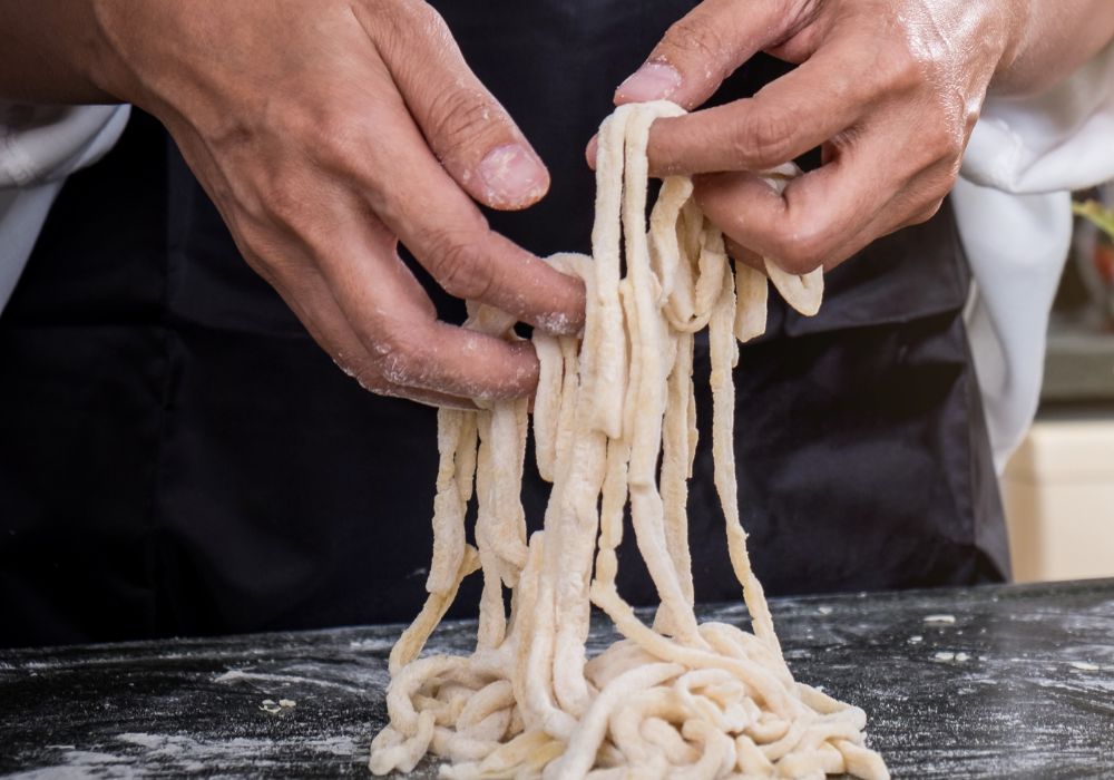 pasta making class in Italy