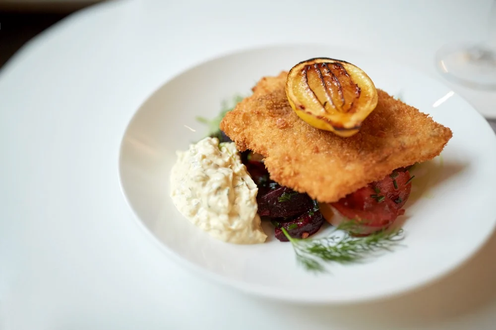 Fried fish on bread: a New Nordic meal