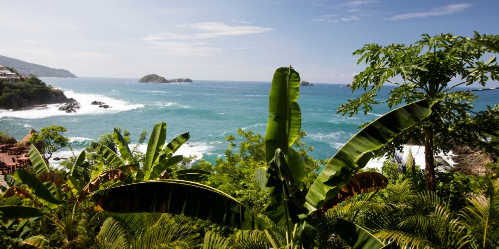 Ocean views from the Ixtapa Bicycle Path