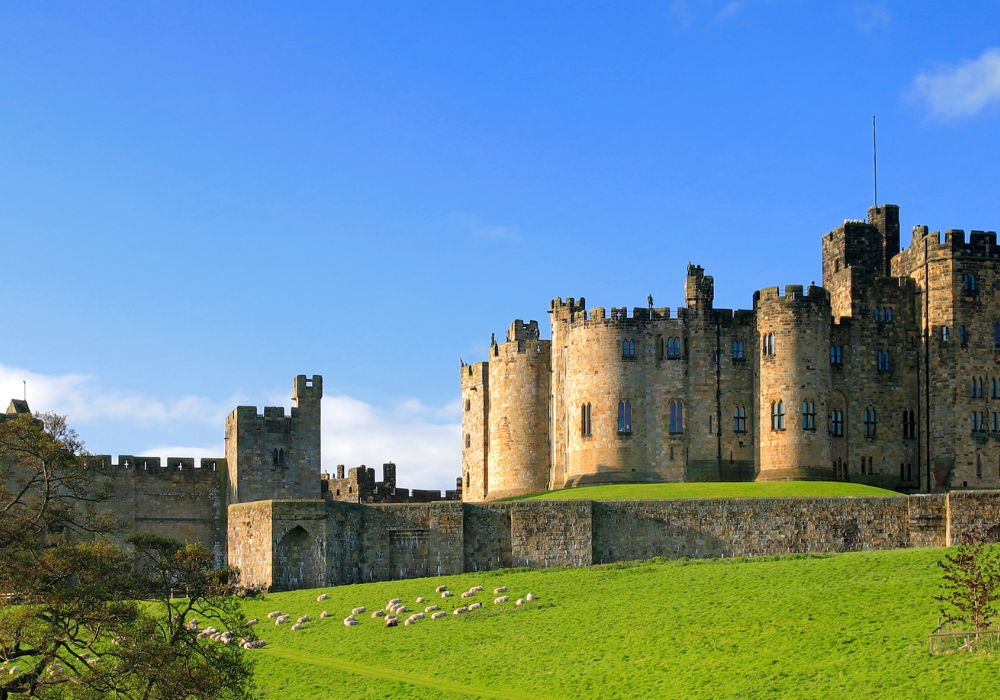 alnwick castle harry potter filming location in Oxford