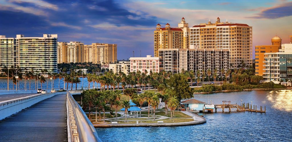 Going towards downtown Sarasota from the Ringling Bridge. 